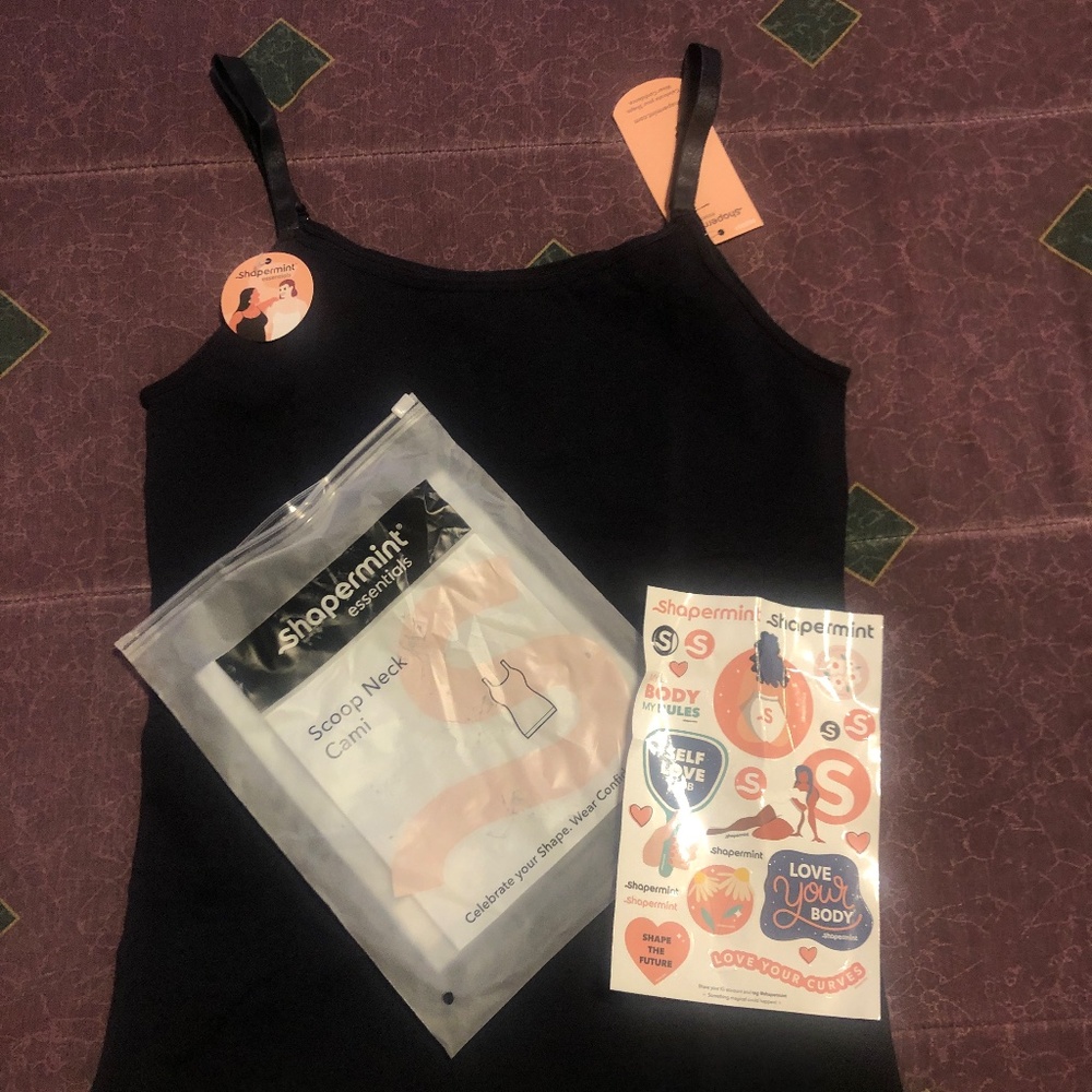 NWT Shapermint Essentials All Day Every Day Scoop Neck Cami - Picture 5 of 5